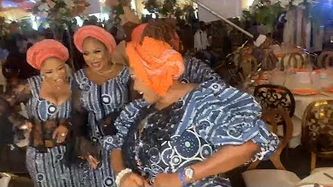 ACTRESS, JAIYE KUTI GIVES NEW DANCING STEP AT OLOWORO'S 1ST CORONATION ANN. AS FUNKE ETTI JOINS HER
