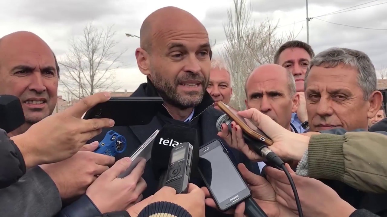EMPEZÓ LA OBRA DEL PRIMER METROBUS PATAGÓNICO ferrocarril urquiza