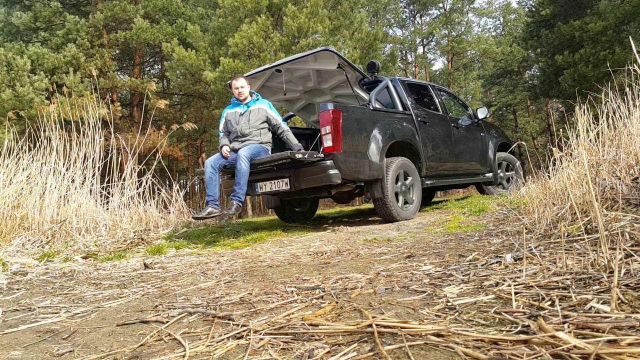 Test Isuzu D-MAX 2.5 4x4 LSX Black pl Test Isuzu D-MAX 2.5 4x4 LSX Black pl