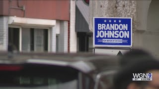 Johnson campaigns with congresswomen Schakowsky, Pressley, while Vallas courts the Latino vote in We