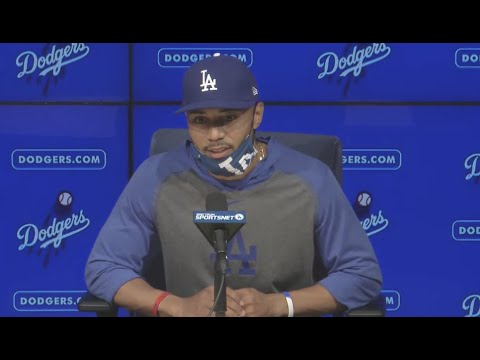 Dodgers press conference: Mookie Betts with Andrew Friedman after signing contract extension