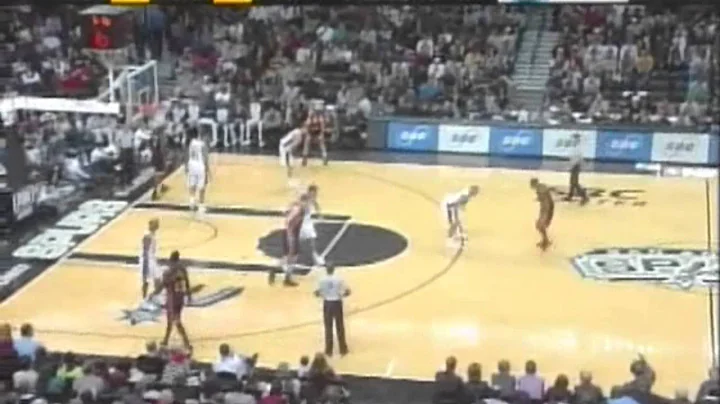 Earl Boykins and Speedy Claxton