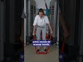 După cum am promis, astăzi îți vom arăta 3 exerciții pentru omoplatul ,,înaripat” lateral!