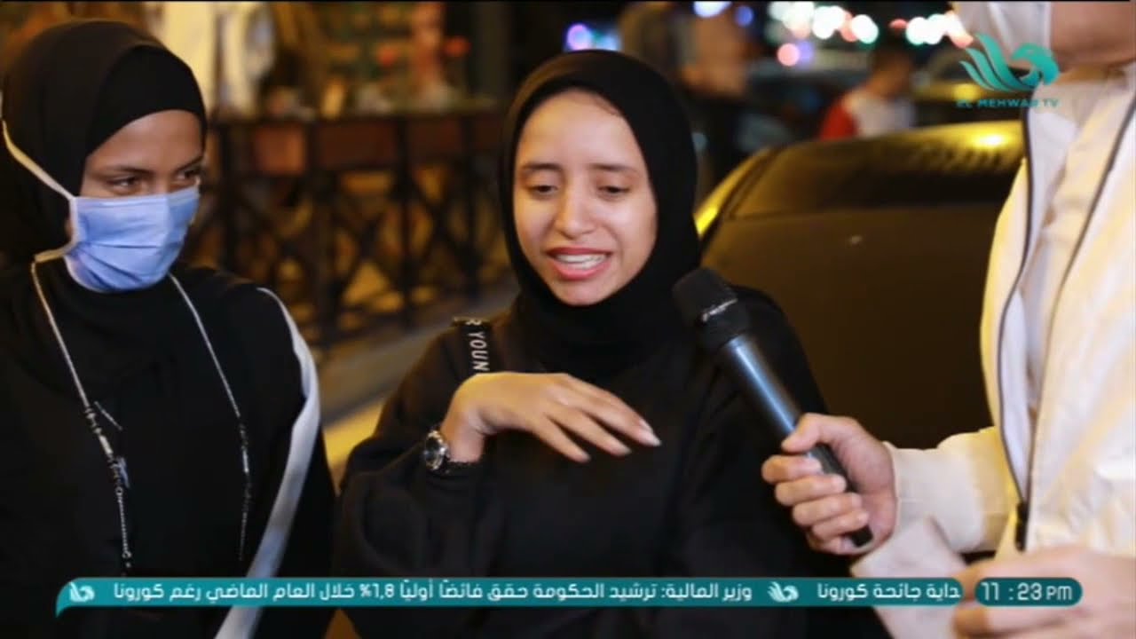 والدها ووالدتها توفوا من فترة قصيرة وبترعى اخواتها الاتنين، قابلهم طارق علام وفازوا بـ 100 ألف جنيه