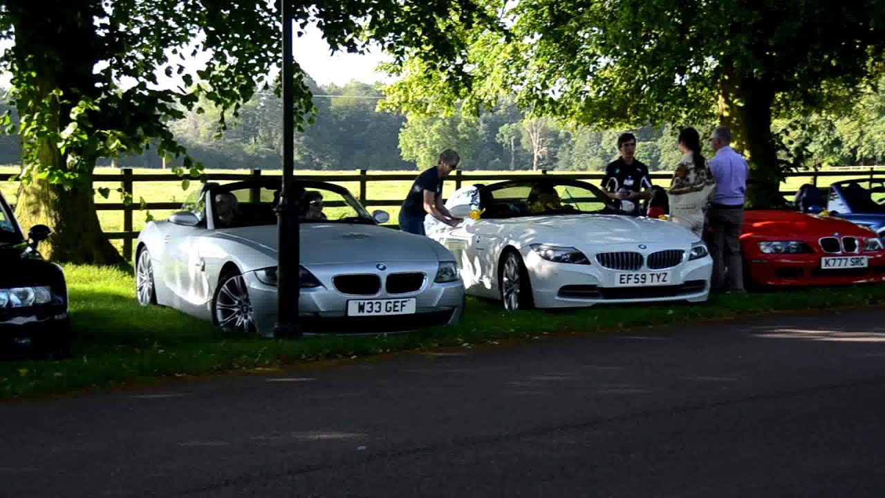 The tying on of the Yellow Ribbon Ceremony! - YouTube