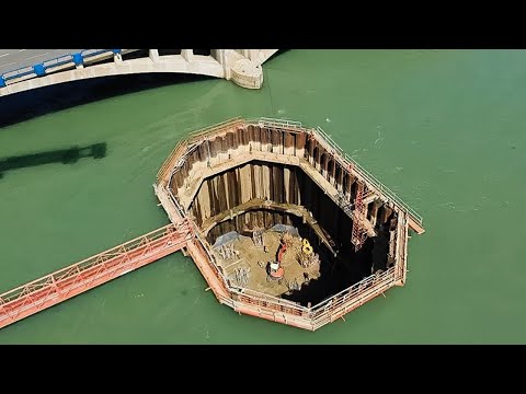 Video: Hoe De Kanaaltunnel Werd Gebouwd