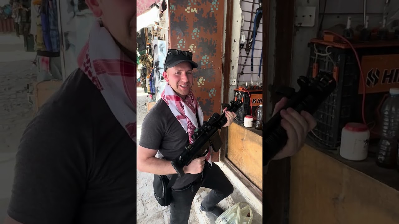 Another day in the gun market souk, Seiyun, Yemen 🇾🇪