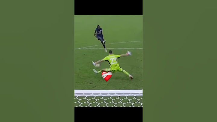 Kolo Muani got lucky this time #football #euro2024