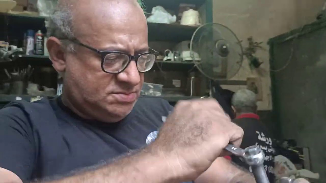 موتور الغساله وكيفيه خلع الطنبور.    شكر خاص للمصور المتدرب بيتر وائل