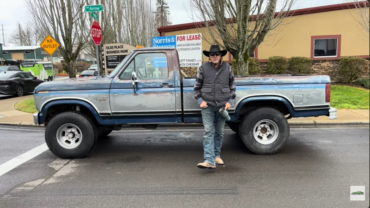 Классический Ford F-250 1986 года с Келли!