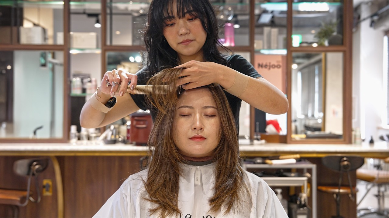 (ASMR) Beautiful Japanese Lady Gets Professional Haircut from Top Stylist in Tokyo, Japan