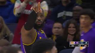 LeBron James Makes Entire Lakers Bench go Wild after Insane Poster Dunk vs Minnesota