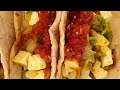 Tacos de flor de calabaza con queso
