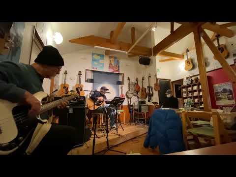 Theピーズ　東の窓　弾き語り