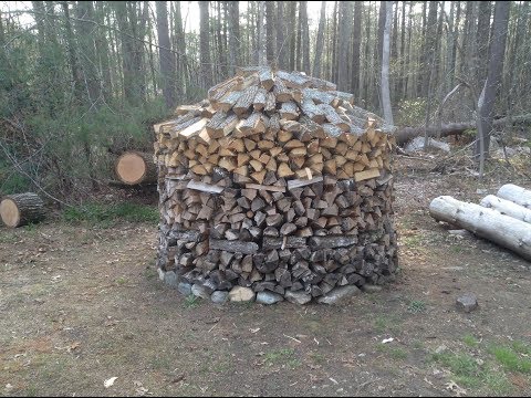 The Holzhausen/Holzmiete (Round Woodpile)