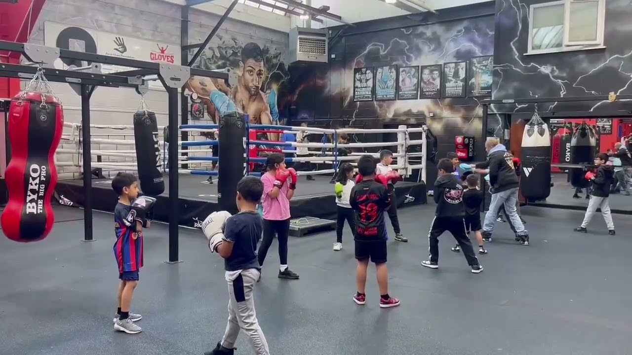 Round4Round boxing gym strives to transform the Bolton community