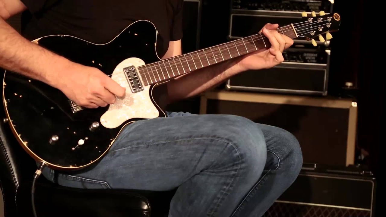 Koll Guitars Troubadour II  •  SN: 04511