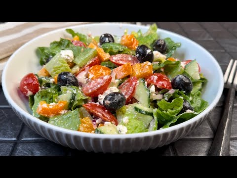 Greek Salad! Very Simple, Fast and Delicious!