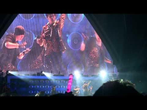 周杰倫 JAY CHOU 高雄小巨蛋12.18 Mine Mine + 一隻小雨傘