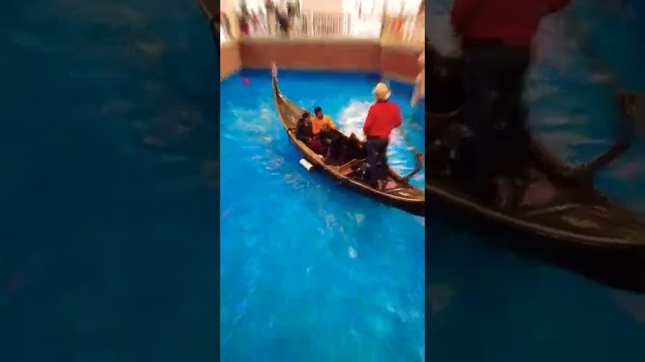 BEST SHOPPING MALL OF GREATER NOIDA🤯 