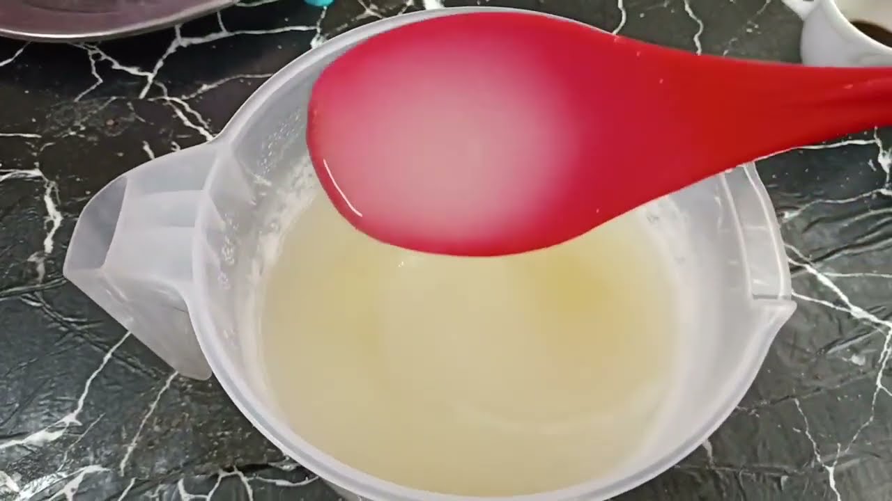 ٥ ملاعق زيت هنعمل لتر ونص شاور جل الاستحمام بكل سهوله وتوفير التوفير