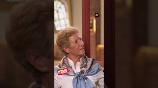 Moment d'émission vendeuse &amp; acheteur⎮Affaire Conclue #affaireconclue #francetelevisions #art