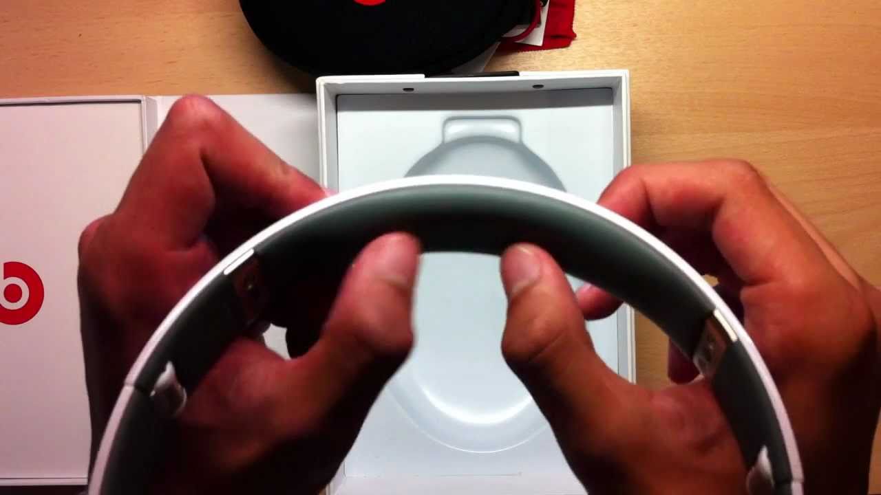 Monster Beats By Dr. Dre Solo HD - Unboxing/Review HD