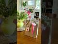 Beautiful bouquet gift bag trick! #giftideas #mothersdaygift #bouquet #mothersday