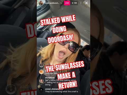 Dusty is being stalked again! Heather Gillespie #heathergillespie #doordash #chicago