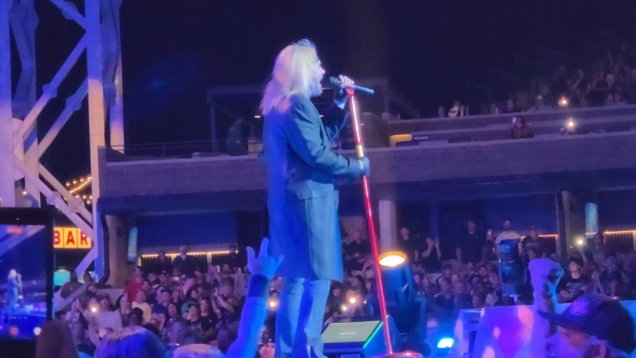 Motley Crue  “Home Sweet Home” Live Mystic Lake Amphitheater Shakopee Minnesota August 21 2026
