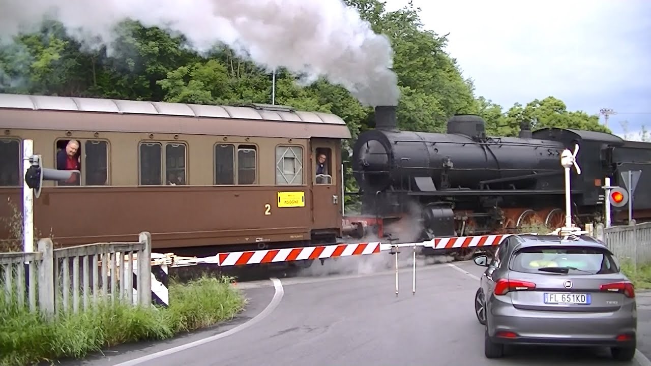 Spoorwegovergang Cazzago San Martino (I) // Railroad crossing // Passaggio a livello