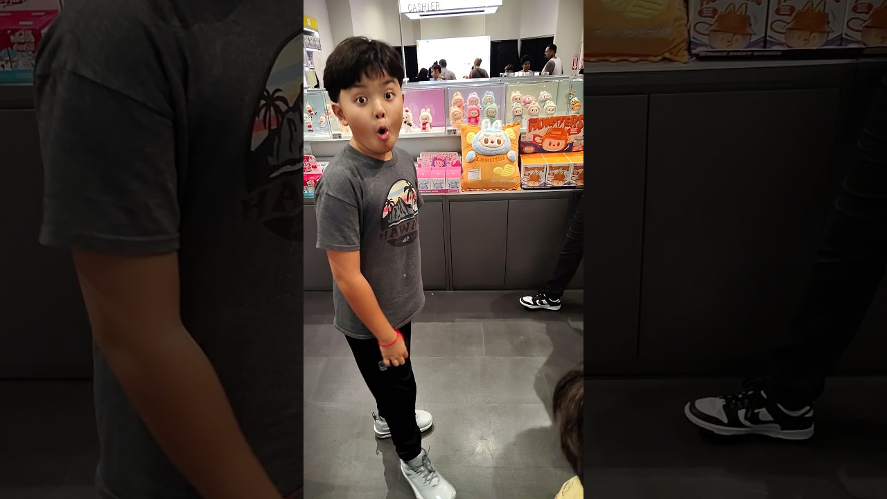 Labubu everywhere!!! 