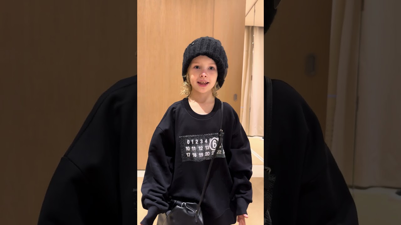 Скоро очередной показ моды в ДЛТ 