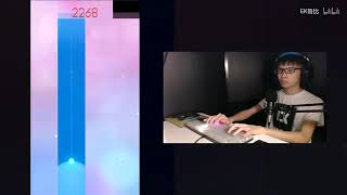 Piano Tiles 2 - Despacito by Luis Fonsi (ft. Daddy Yankee) screenshot 1