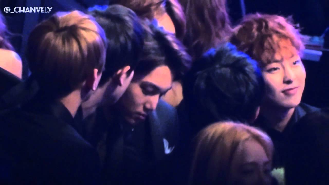 140212 가온차트 K-POP 어워드 쫑알쫑알 수다 떠는 엑소