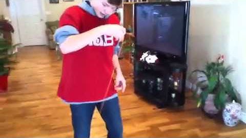 Advanced tricks: slack trapeze (how to yoyo)