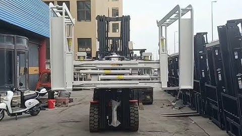 Forklift PVC Pipe Clamps Loading Operation