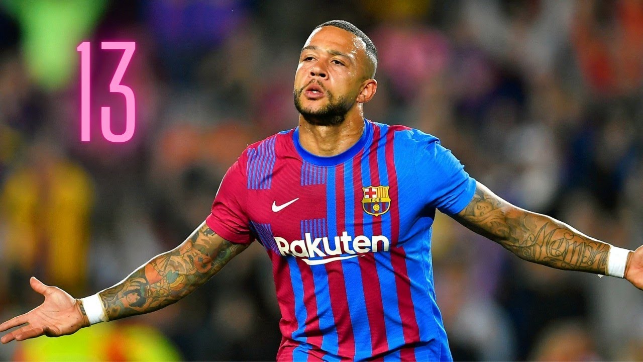 Memphis Depay has arrived in Barcelona 🔴🔵 @fcbarcelona