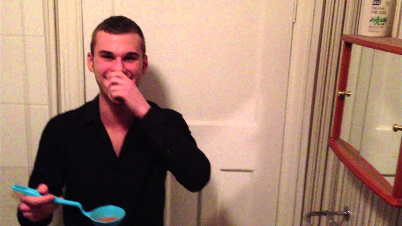 GloZell THE CINNAMON CHALLENGE!! by Bradley Austen YouTube