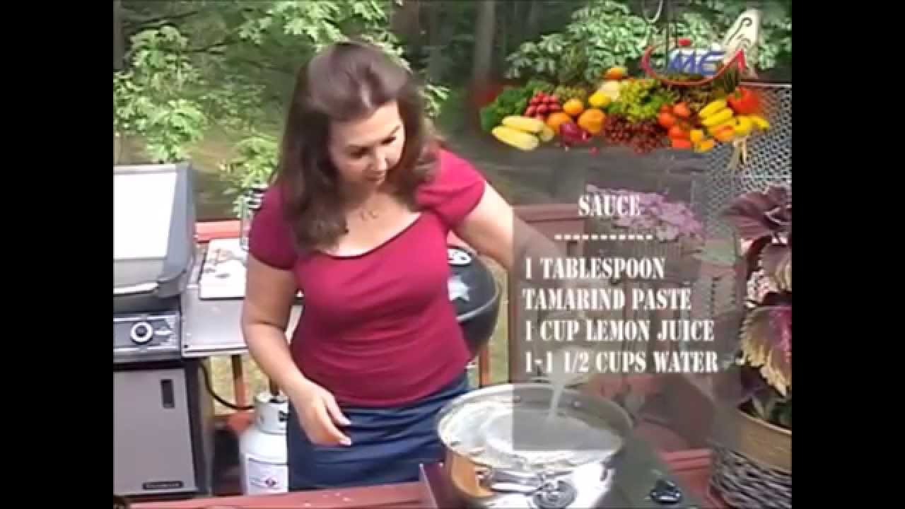 Dolma ( stuffed grape leaves and vegetables )دولمة samira's kitchen, episode # 69 part 2