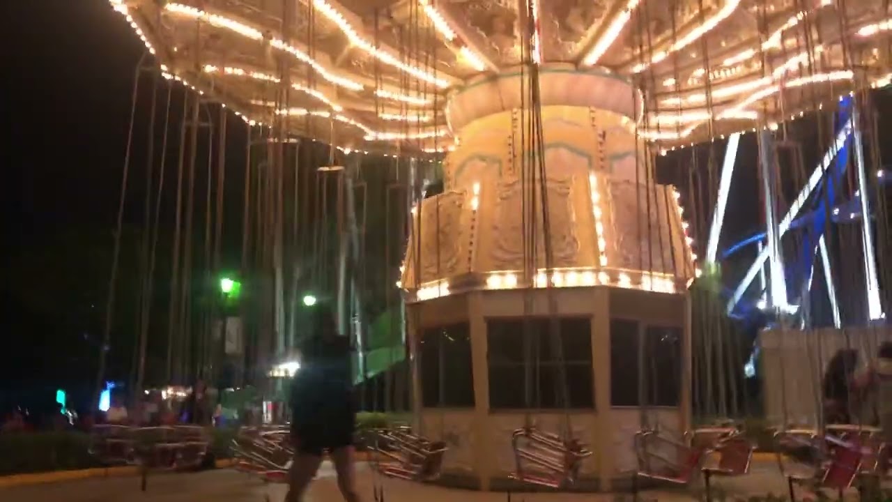 California’s Great America Celebration Swings Review 8月20日2022年 YouTube