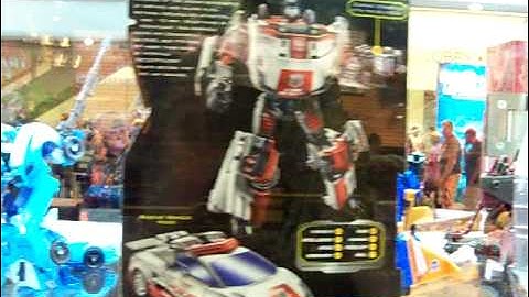 SDCC 2010 Hasbro Booth Transformers Generations Miscellaneous Back