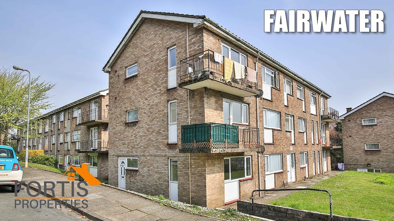 2 BEDROOM PROPERTY FOR SALE: FAIRWATER