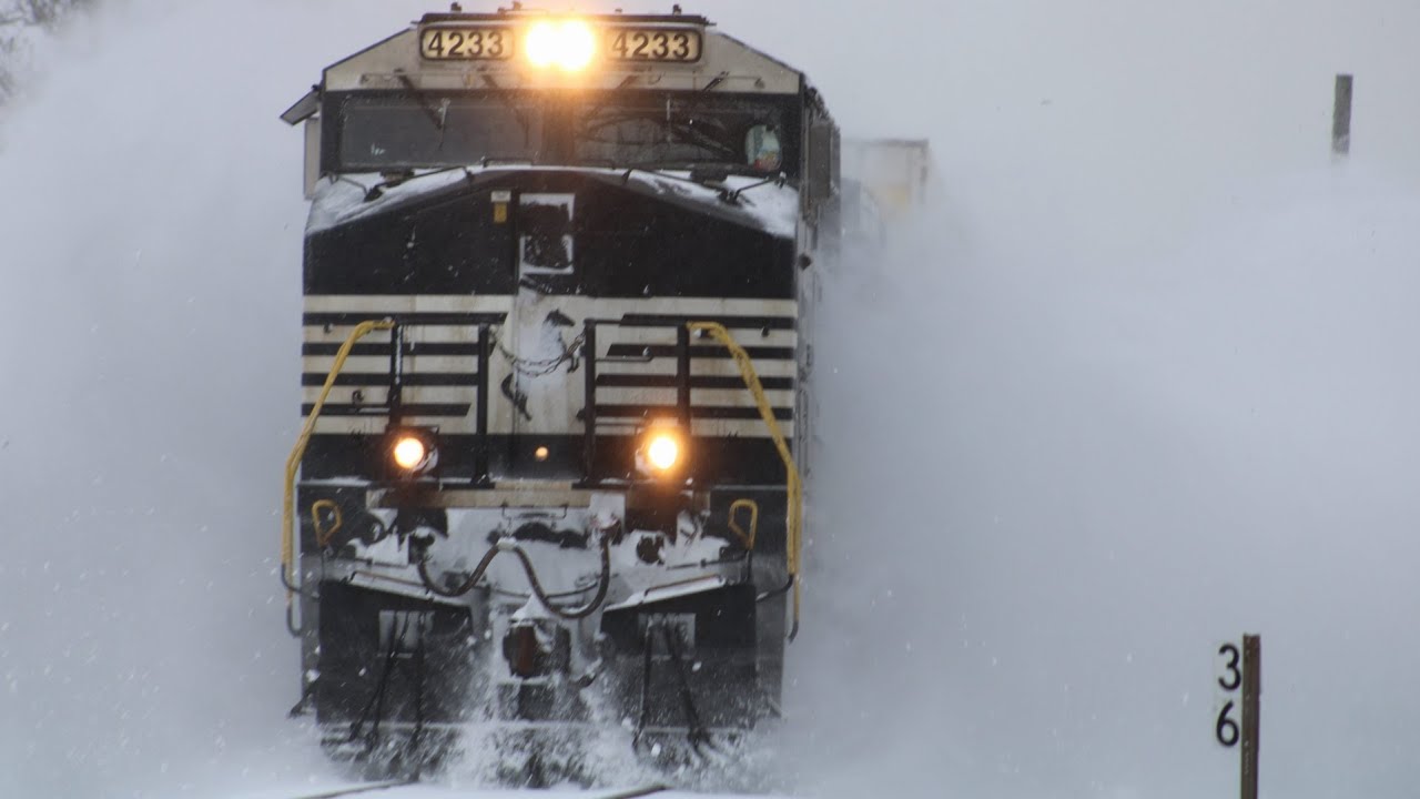 NS 224 PLOWS Through The Snow In O'Fallon, MO With NS 1074 Trailing 2nd!