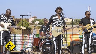 Video thumbnail of "Barre | Songhoy Blues | Playing For Change | Live Outside"