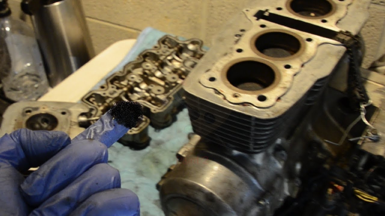 Bad Engine Surprises - 1981 Honda CB650 Cafe Racer Build Ep. 2