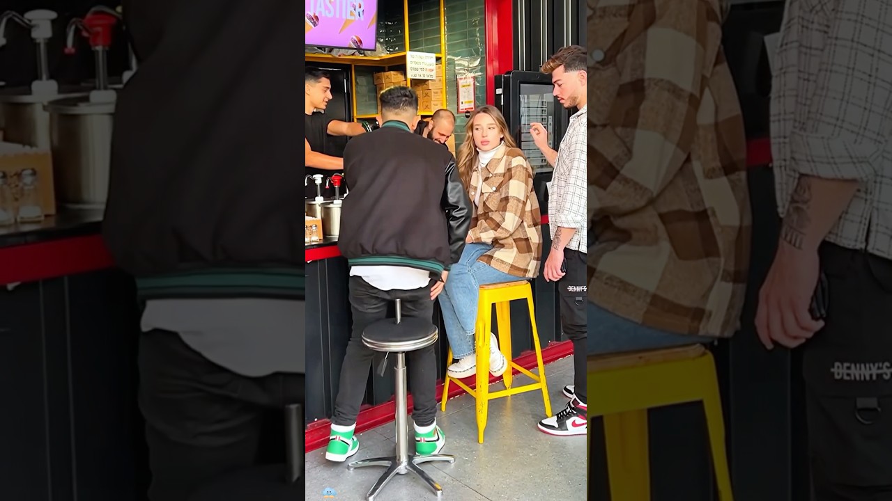 Розыгрыш с плохим стулом 