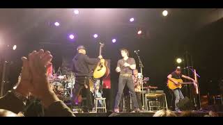 Joe Nichols Gimme That Girl and A Country Boy Can Survive at Billy Bob's Texas 11.5.22