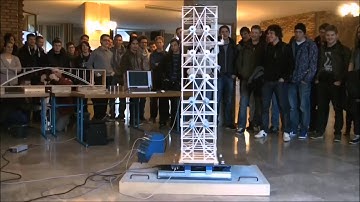 Shake table test - project group 4.mp4