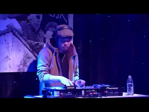 재즈말 JAZZMAL - ABSTRACTLUV SOLO VER  EBS SPACE 공감 LIVE